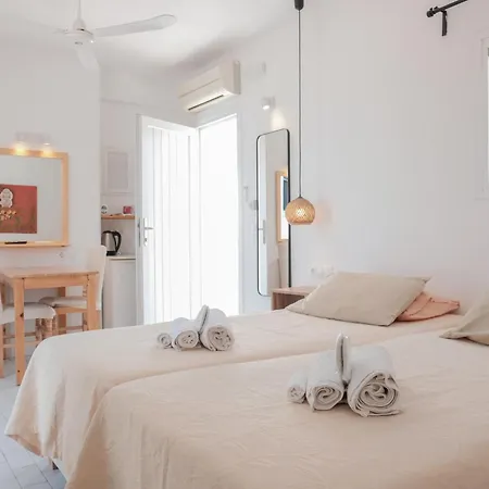 Guest house Angela's Mykonos Town
